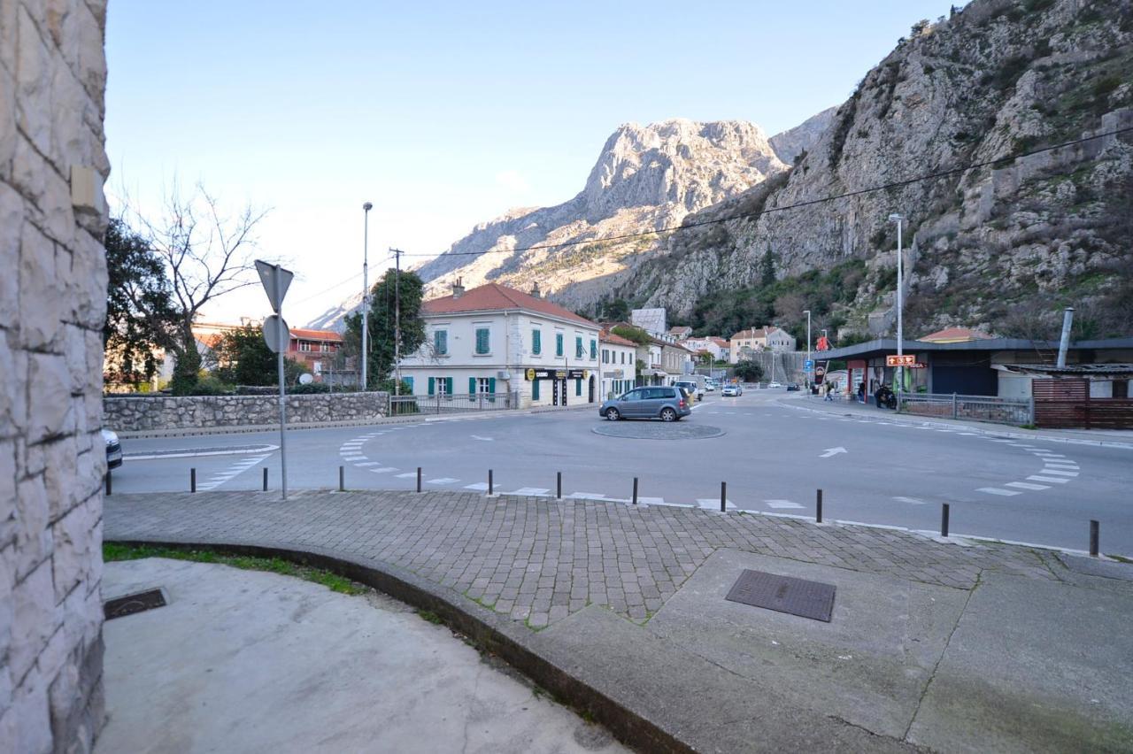 Old Kotor Apartment Exterior photo